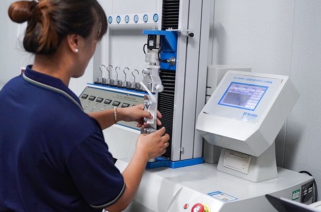 原材料給餌検査